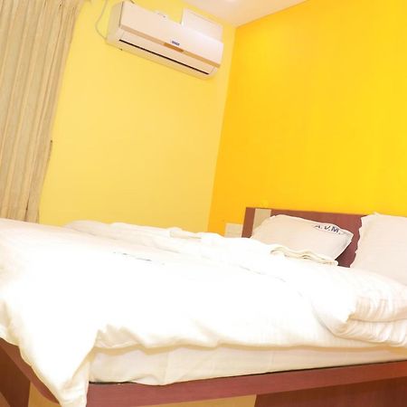 Avm Residency Hotel Paramagudi Екстериор снимка