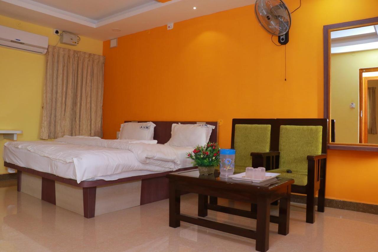 Avm Residency Hotel Paramagudi Екстериор снимка